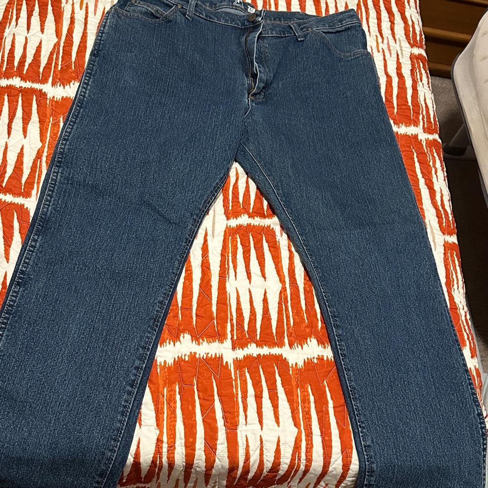 Wrangler Men's Dark Blue Straight Jeans